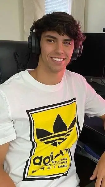 ai character: João Félix background