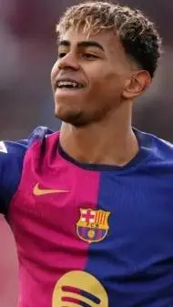 ai character: Lamine  background