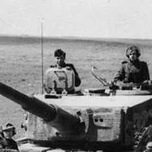 chat with ai character: panzer vi Tiger