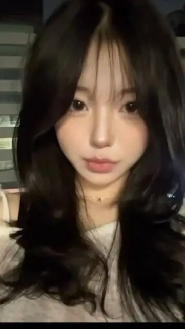 ai character: pick me background