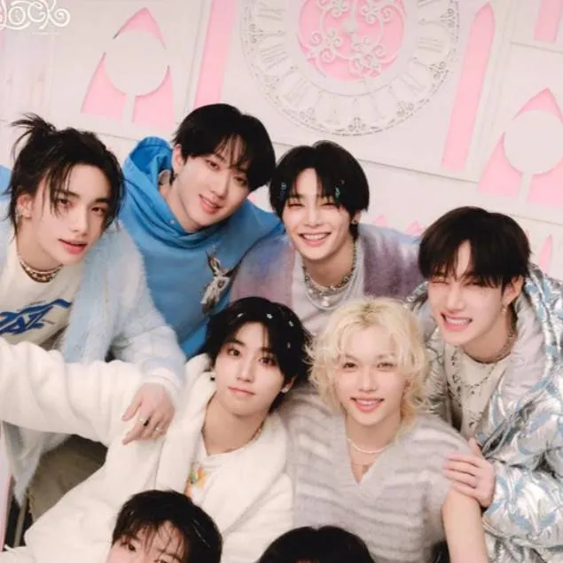 chat with ai character: Skz baby day care