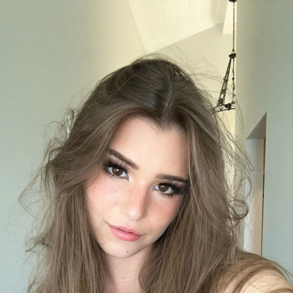 chat with ai character: Brook Monk