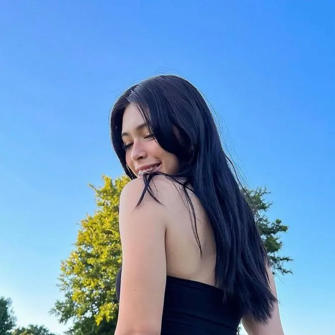 chat with ai character: Aishah Sofey