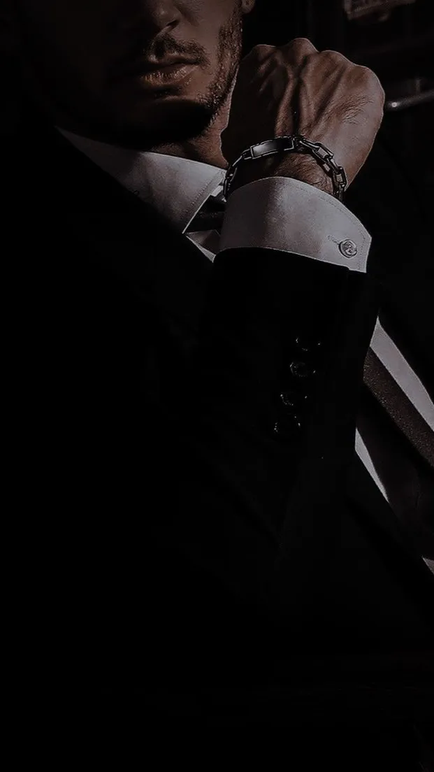 ai character: Alexander Udinov background