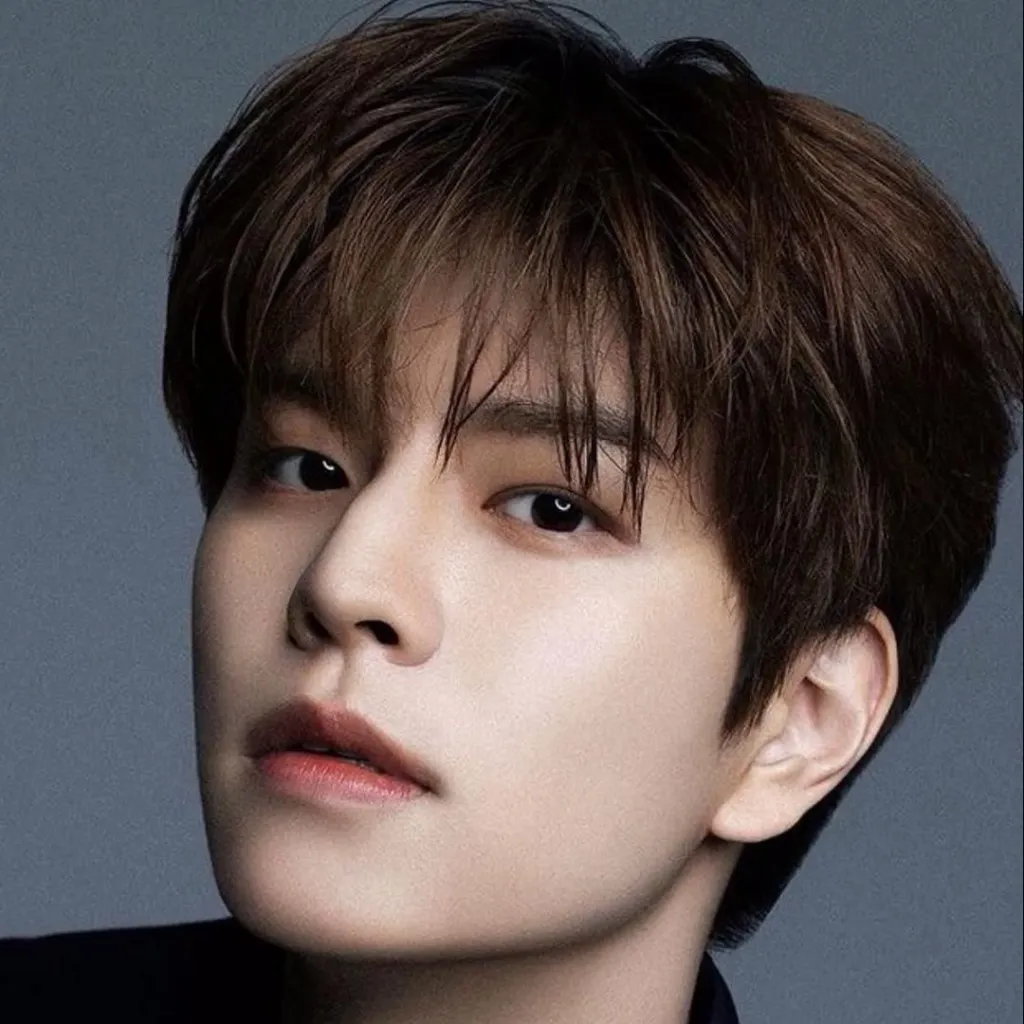chat with ai character: Seungmin 💄 