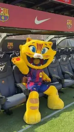 ai character: CatCuler background