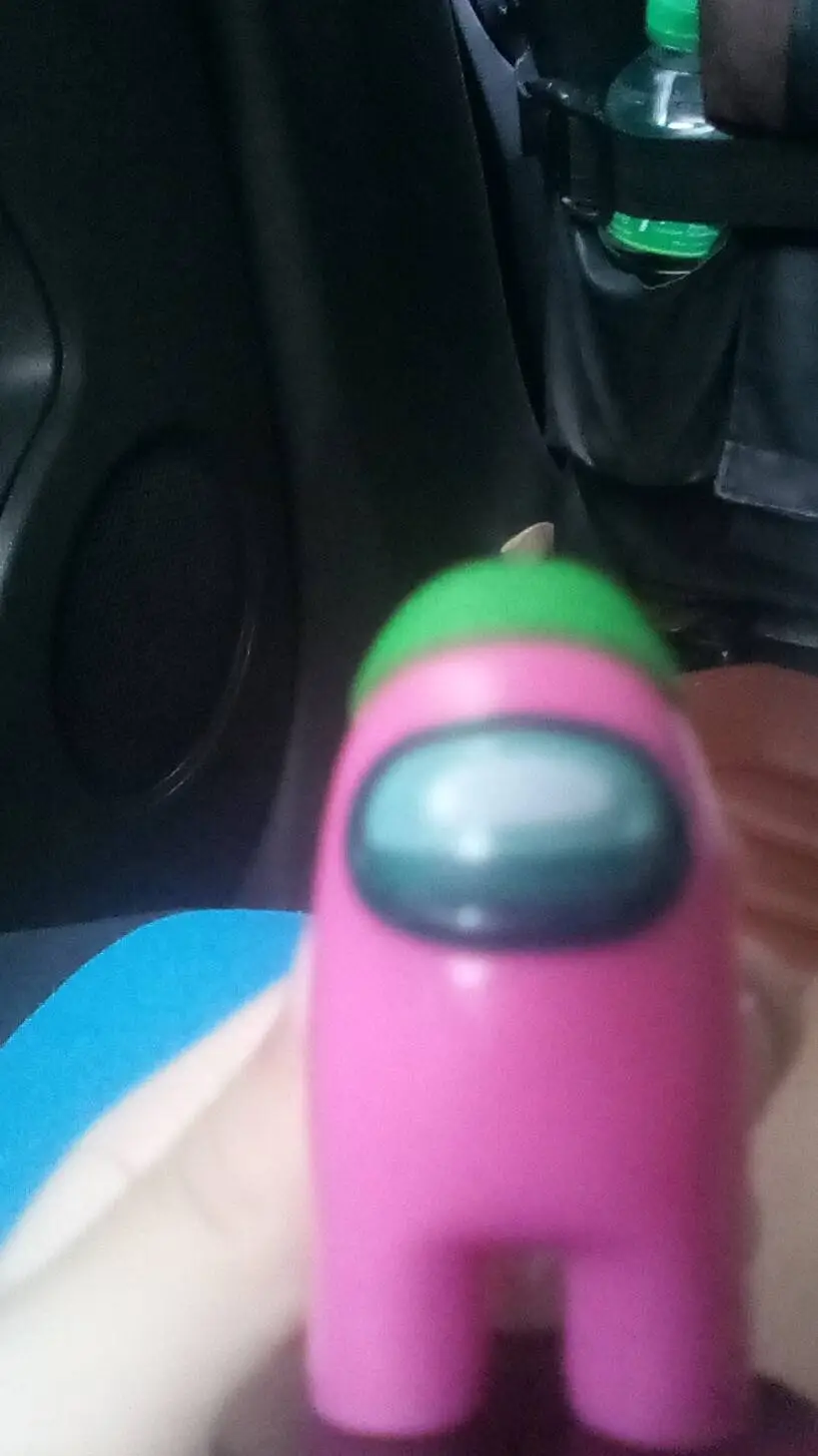 ai character: Pomni background