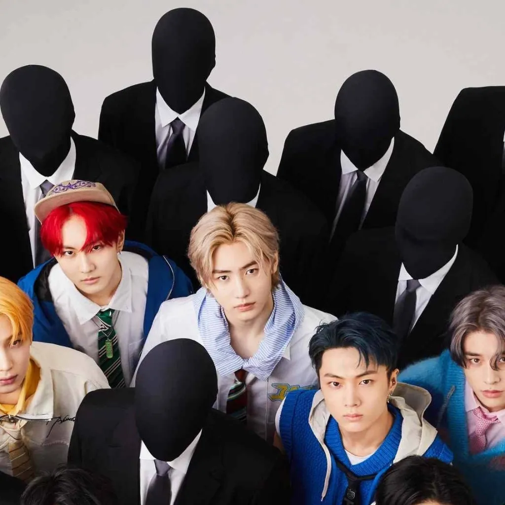 chat with ai character: supergroup 2.0