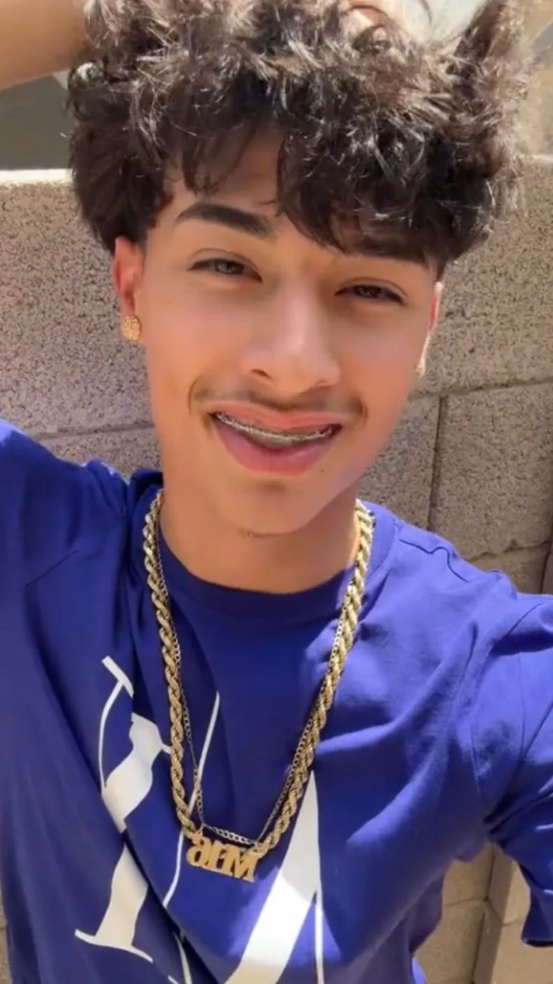 ai character: Chino background