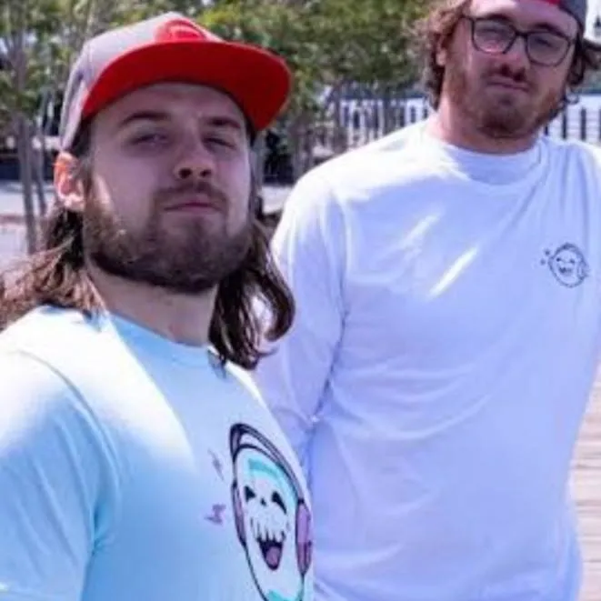 chat with ai character: JT music 