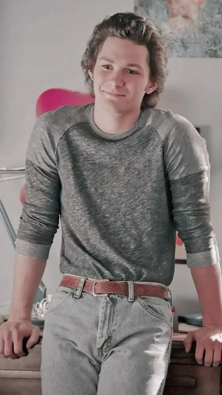 ai character: Georgie Cooper Jr. background