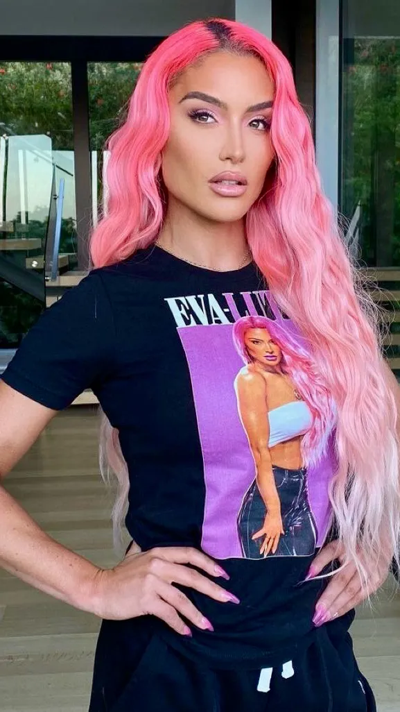 ai character: Rin background