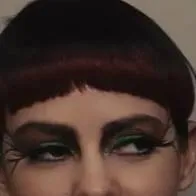 chat with ai character: Johanna Mason