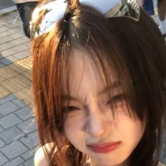 chat with ai character: Unfriended(horror)