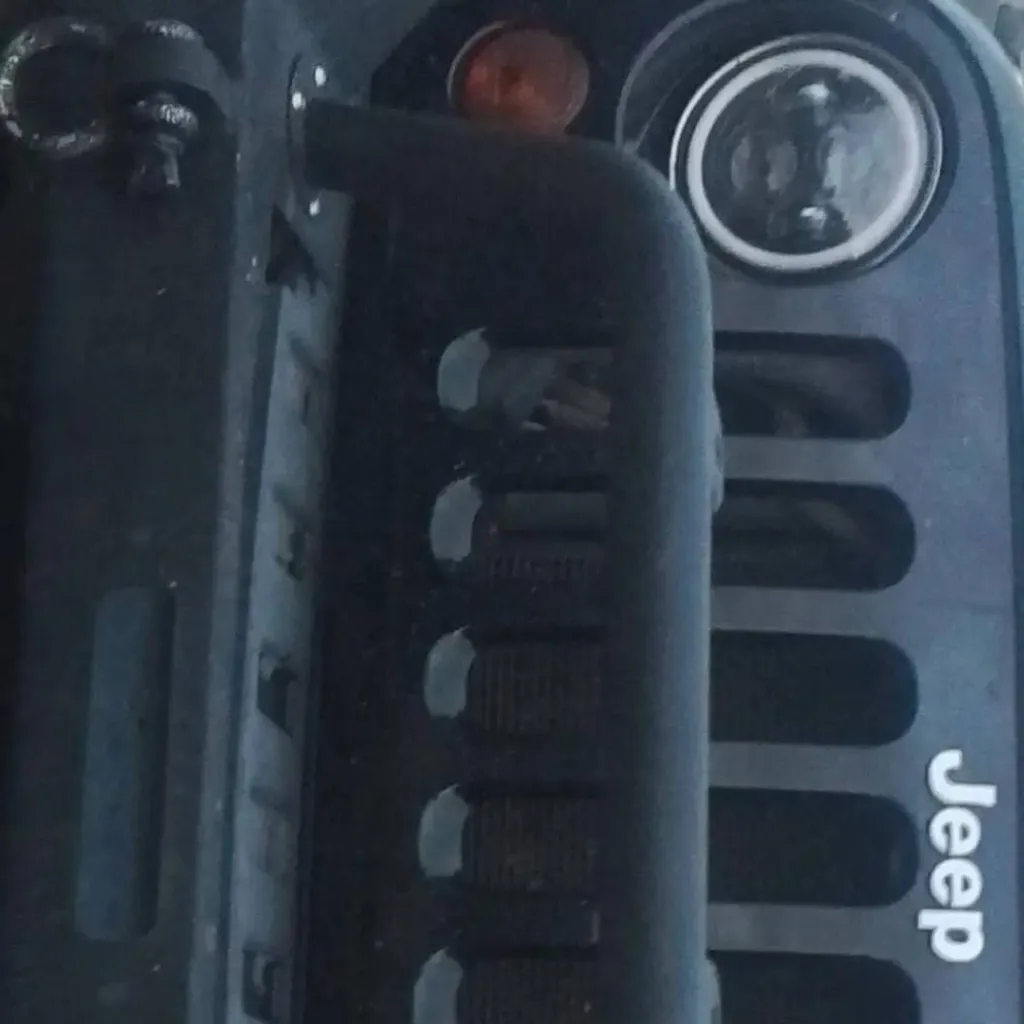 chat with ai character: Jeep