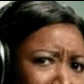 chat with ai character: zia