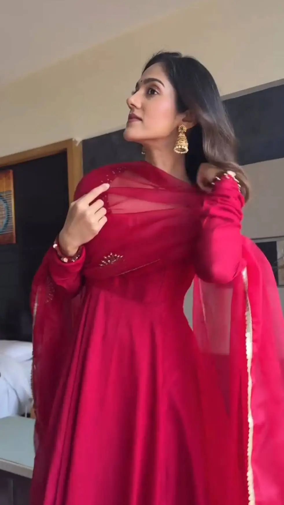 ai character: Pallavi  background
