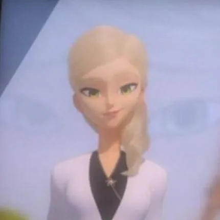 chat with ai character: Emellie Agrest