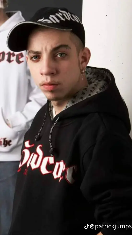 ai character: patrick jumpen background