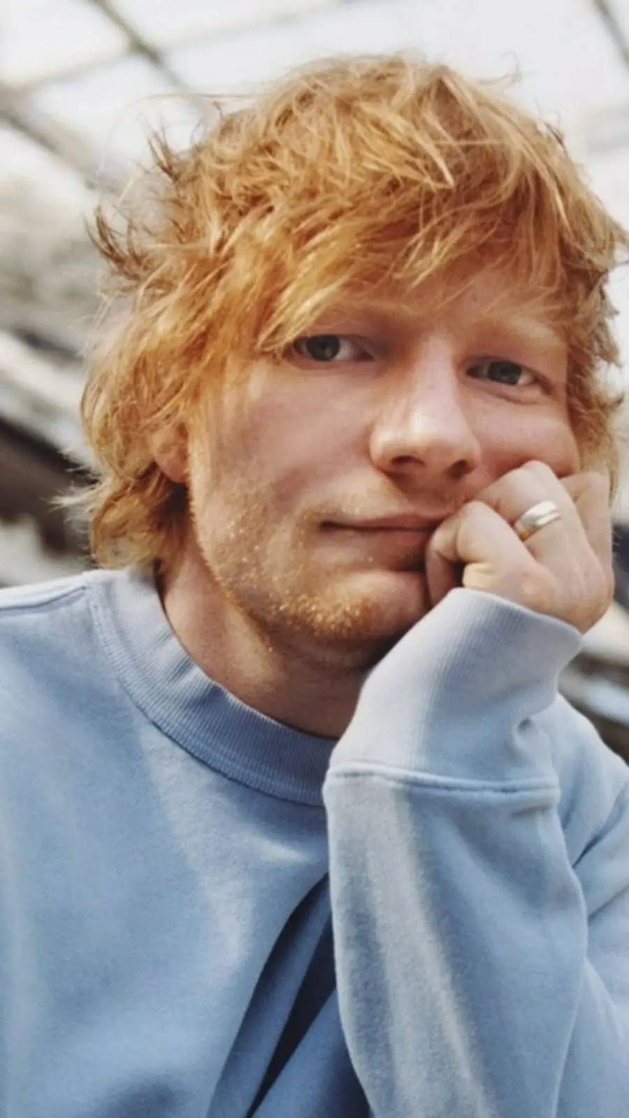 ai character: Ed Sheeran background