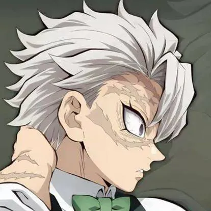 chat with ai character: eye