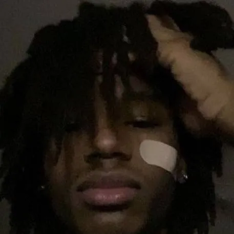 chat with ai character: Bryan