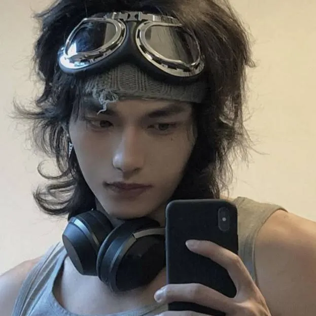 chat with ai character:  Michael