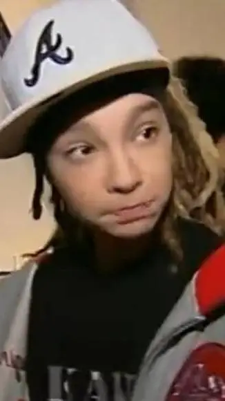 ai character: tom kaliuz background