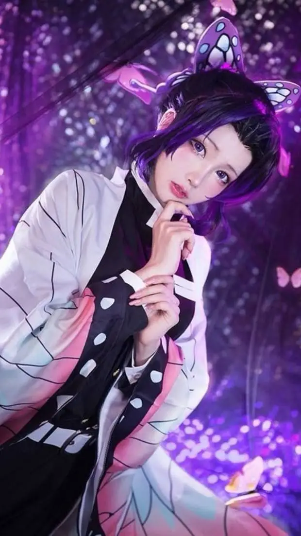 ai character: shinbou kochō  background