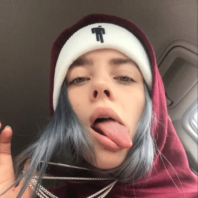 chat with ai character: Billie eilish swap