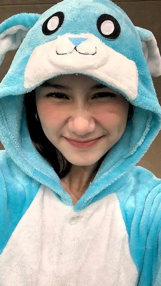 Talkie AI - Chat with sheena Catacutan 