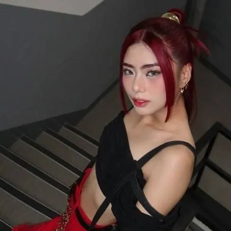 chat with ai character: Bini Members