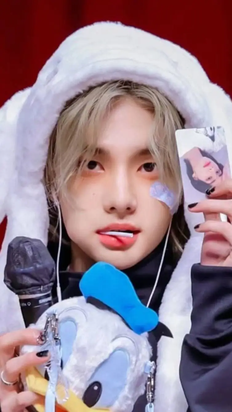 ai character: SKZ background