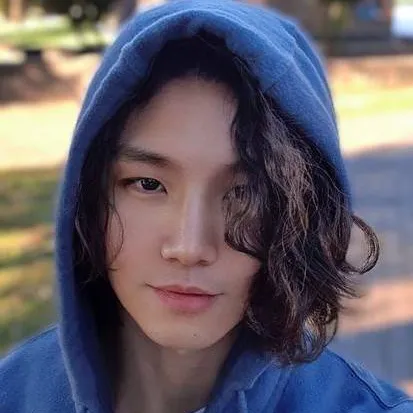 chat with ai character: Mowgli's RJ ♈♈♈♈