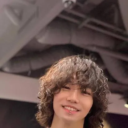 chat with ai character: Mowgli's RJ ♈♈♈