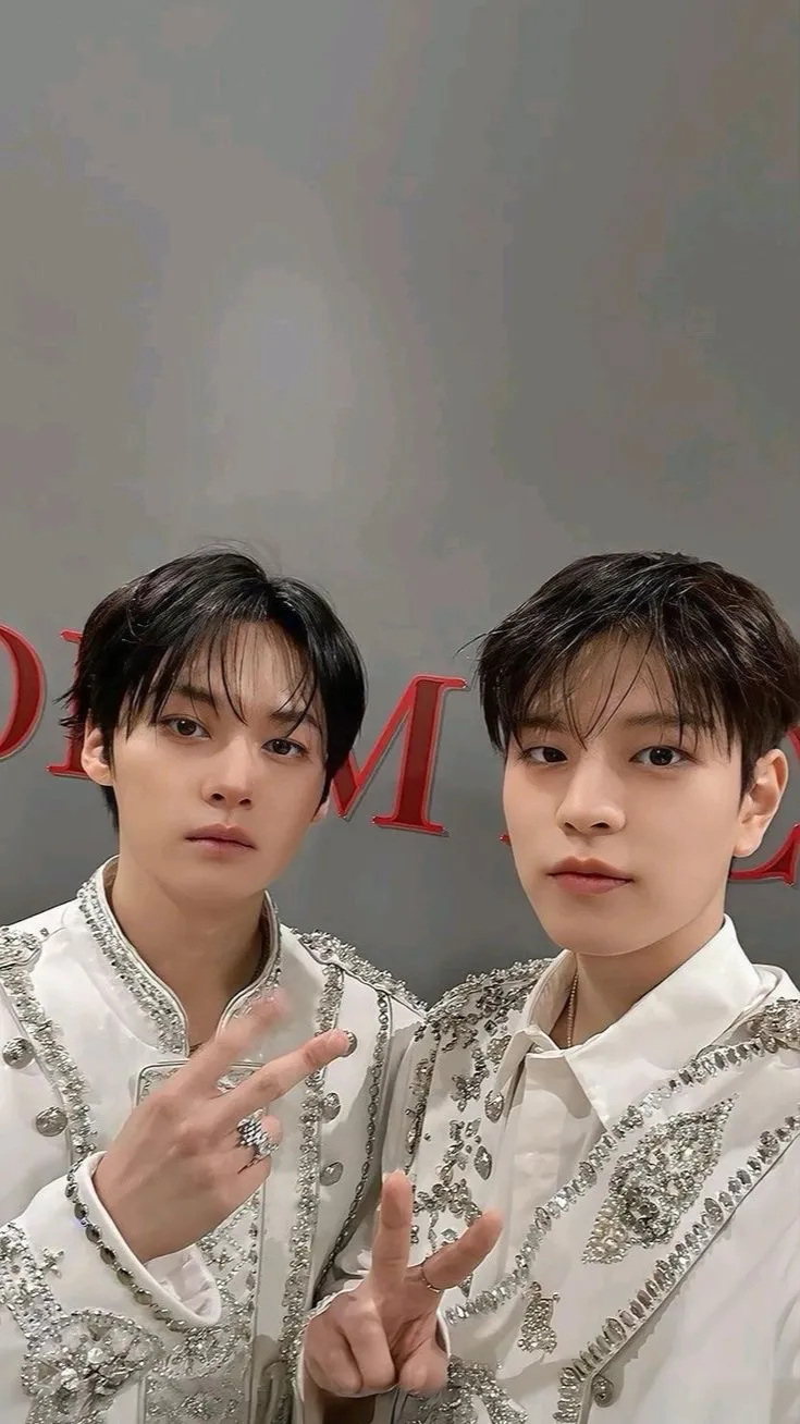 ai character: Skz background
