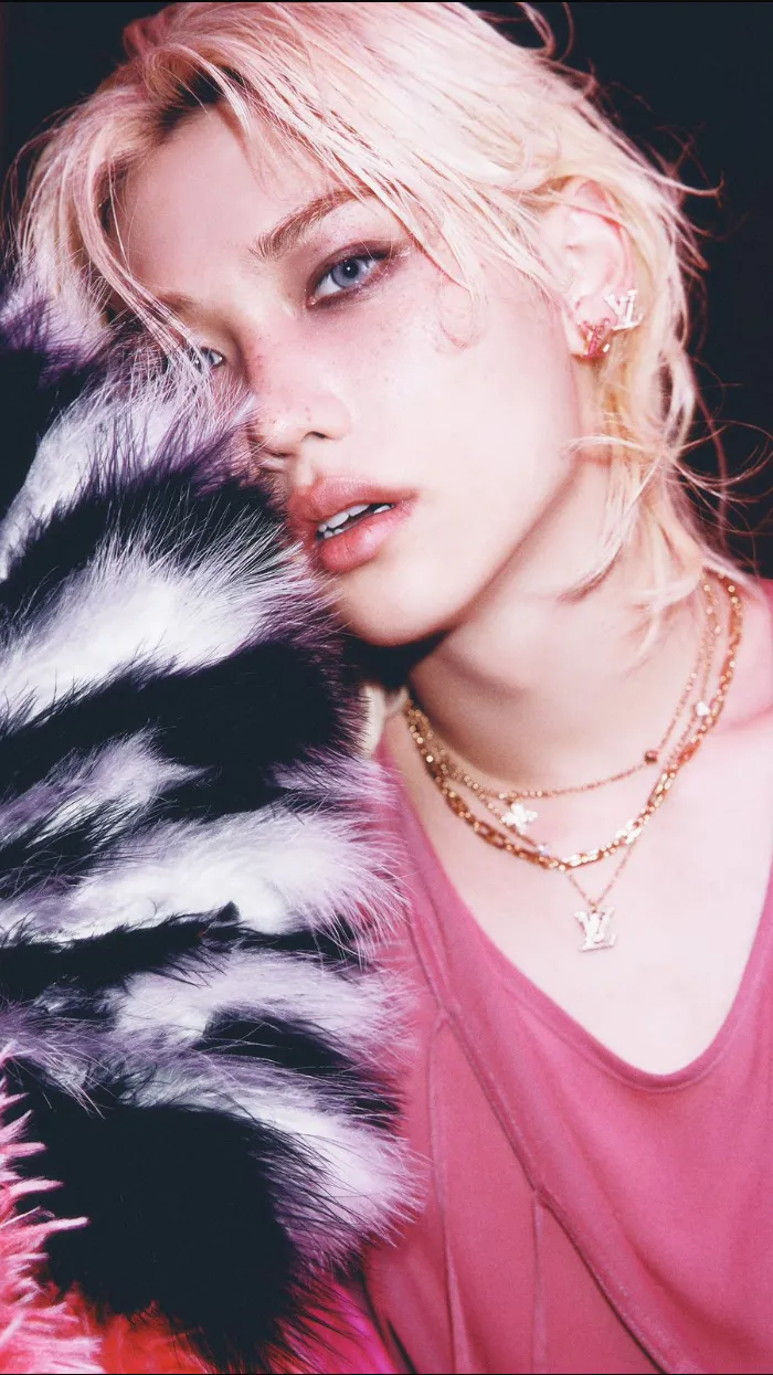 ai character: Felix  background