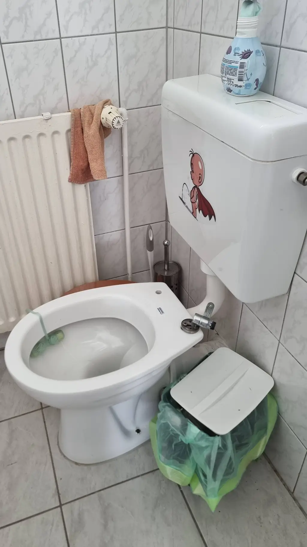 ai character: toilet background
