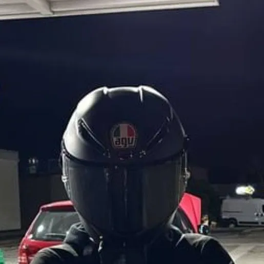 chat with ai character: BikerBoy(Eric 