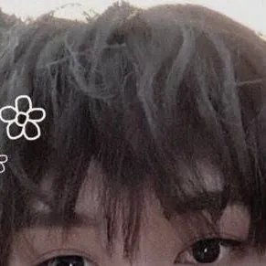 chat with ai character: leeminho💗