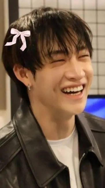 ai character: bangchan background