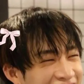 chat with ai character: bangchan