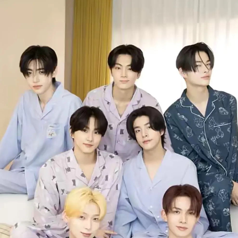 chat with ai character: ENHYPEN 