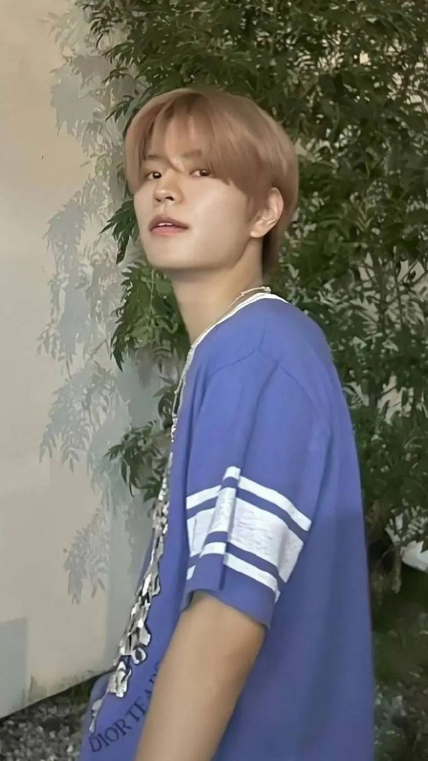 ai character: Kim Seungmin background