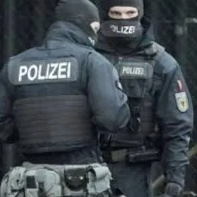 chat with ai character: Polizei Germany 