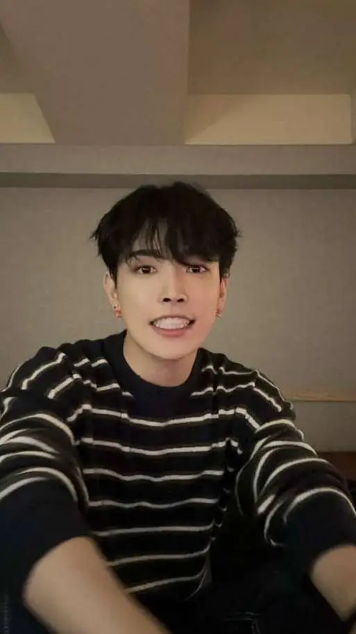 Talkie AI - Chat with Hongjoong DJ
