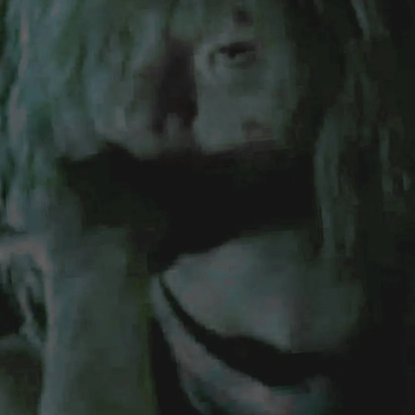 chat with ai character: three finger 