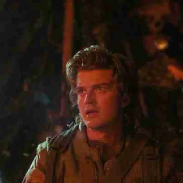 chat with ai character: Steve Harrington!