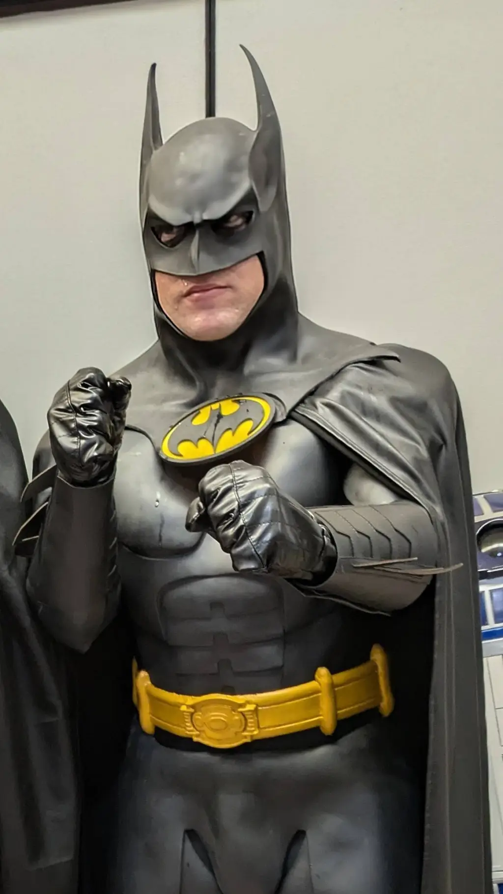 ai character: batman  background