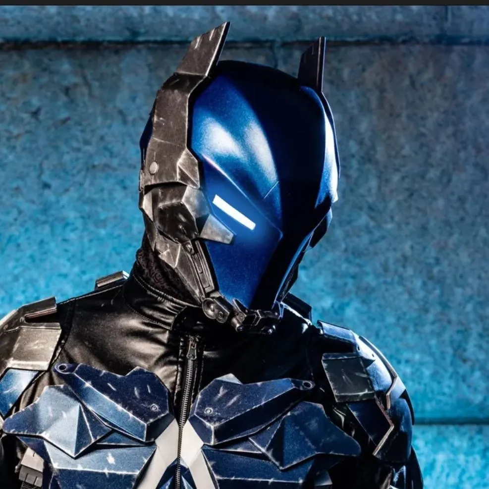 chat with ai character: Arkham Knight 